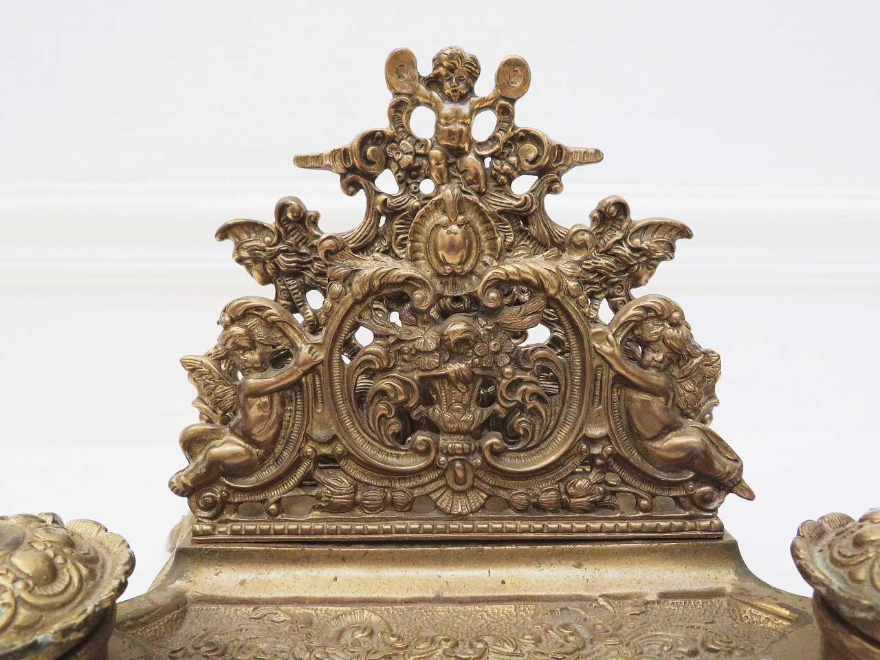 フランスフランスアンティーク 彫刻が美しい木製インクスタンド