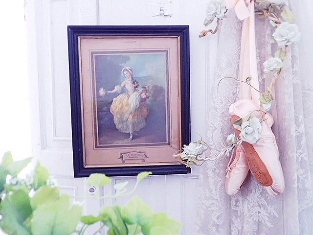 美術印刷額装 『花売りの美少女』 - 薔薇と天使のアンティーク