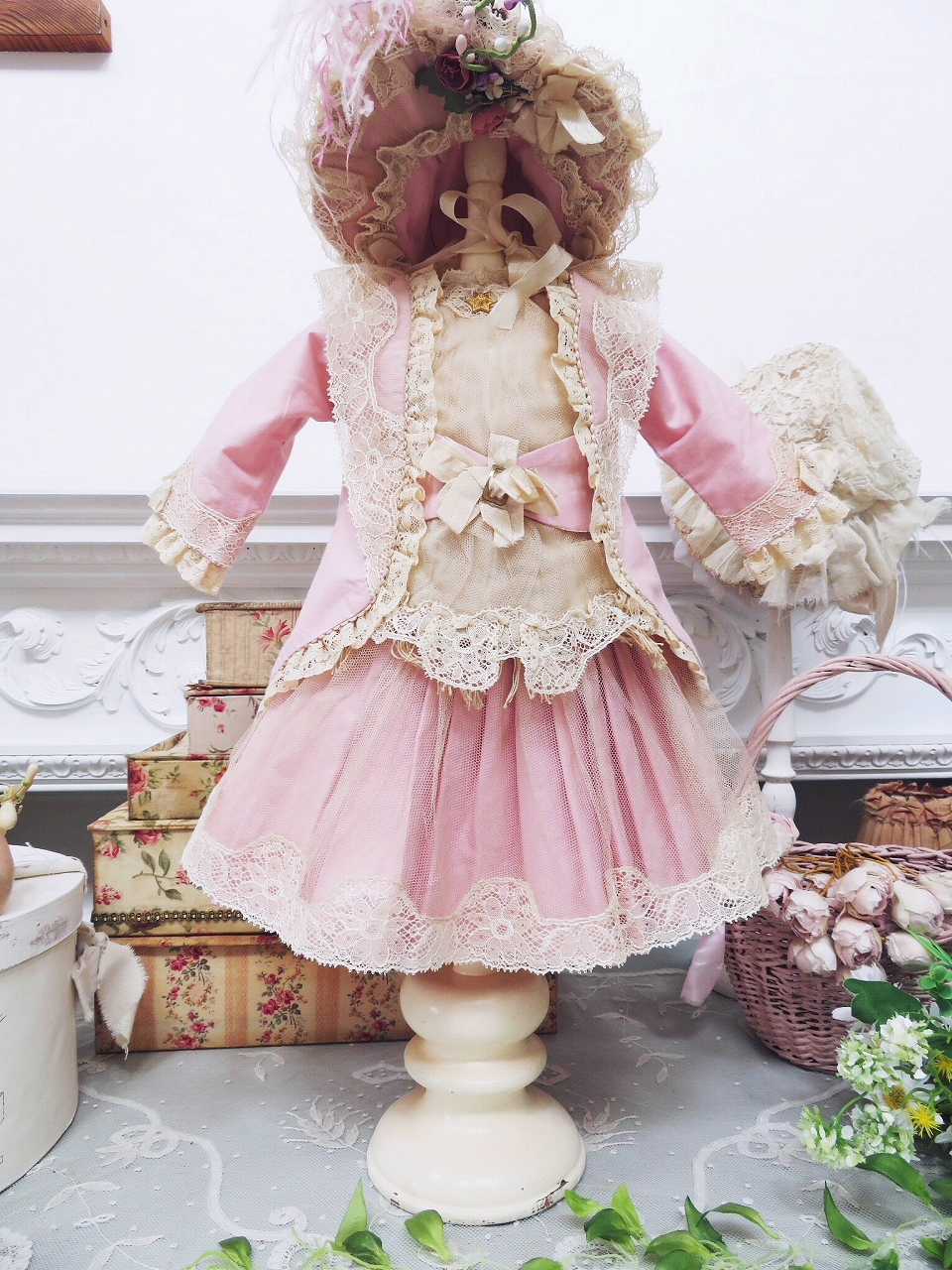 即購入OKポイントで購入OKドイツ製 アンティーク 人形 レース ピンク ...
